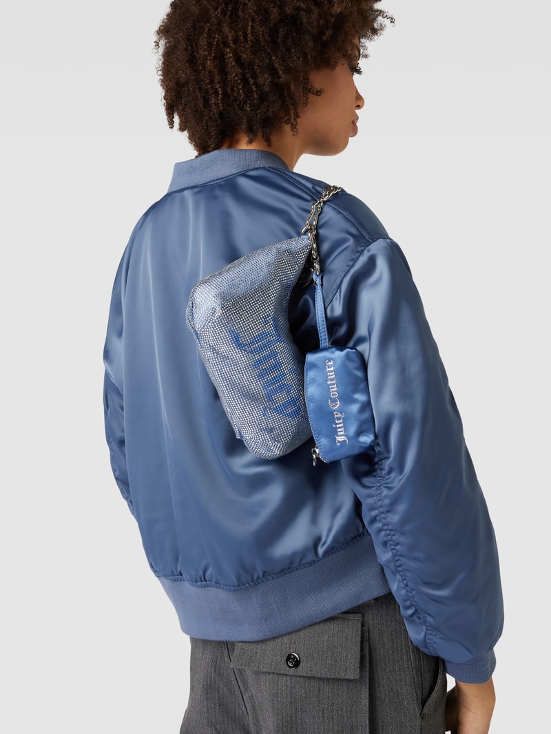 Hobo Bag mit Allover-Ziersteinbesatz Modell 'HAZEL' in hellblau