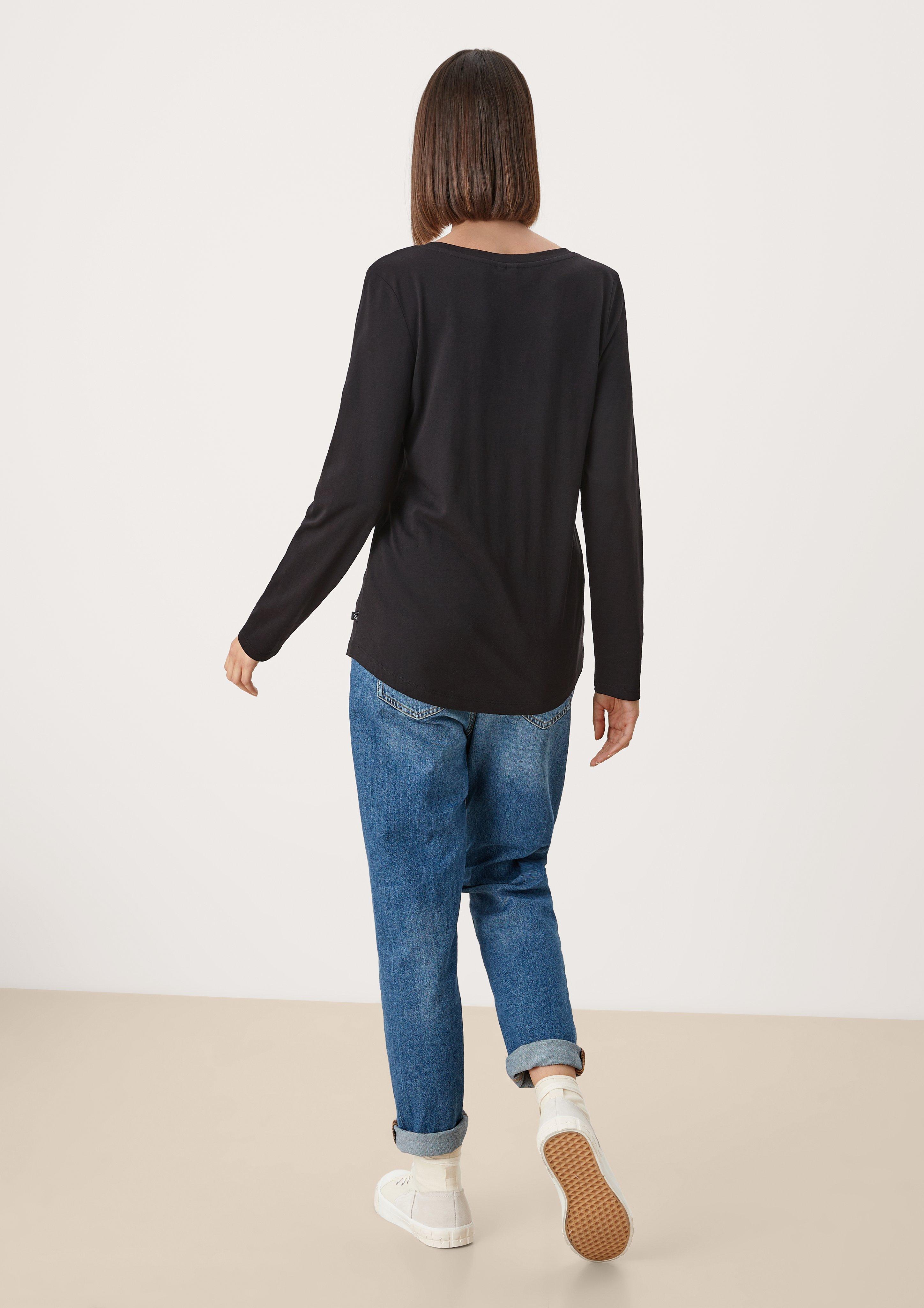 Langarmshirt im cleanen Look  45.899.31.X014-9999