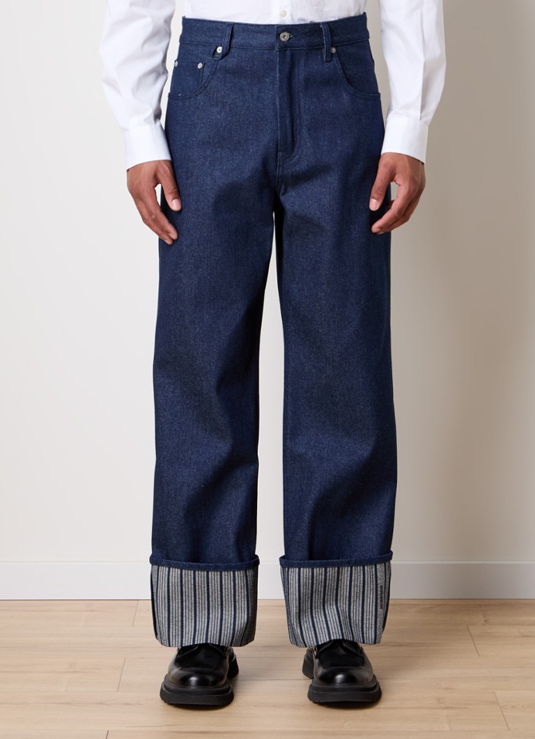 Jean Jacquemus, croială lejeră, spălare închisă