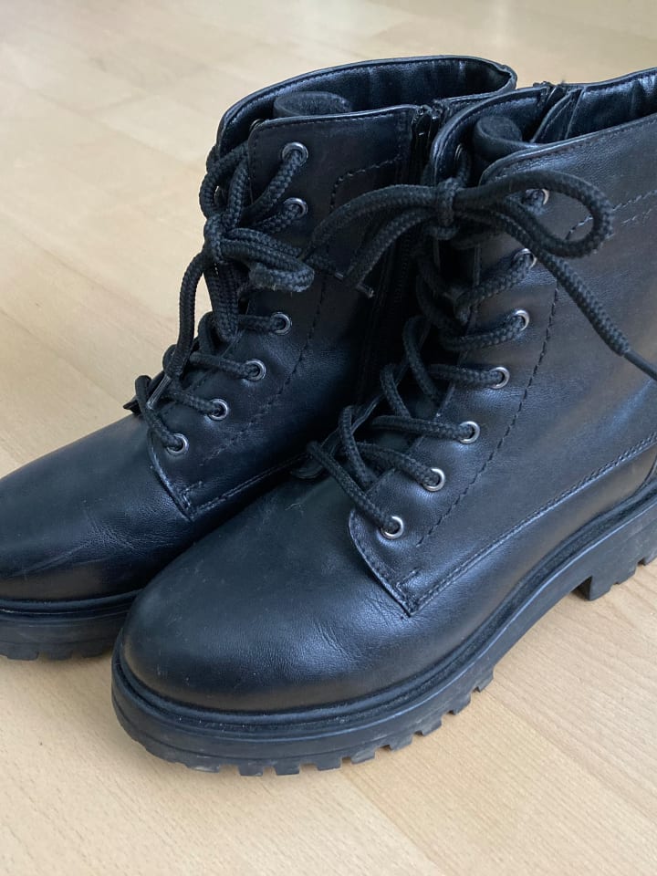Tom Tailor Boots in Schwarz günstig kaufen 37