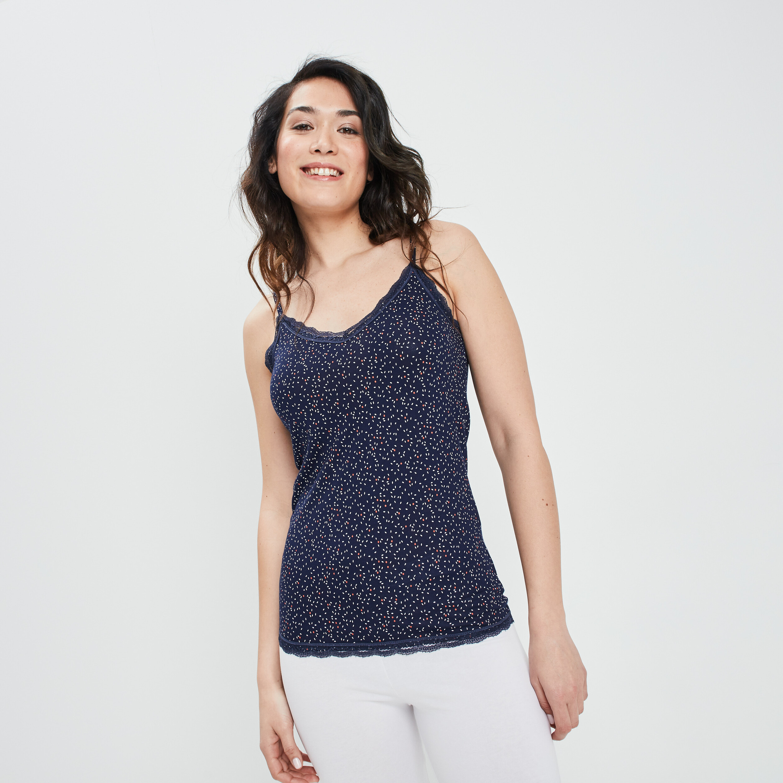 Haut de pyjama débardeur col V bleu marine femme | La Halle
