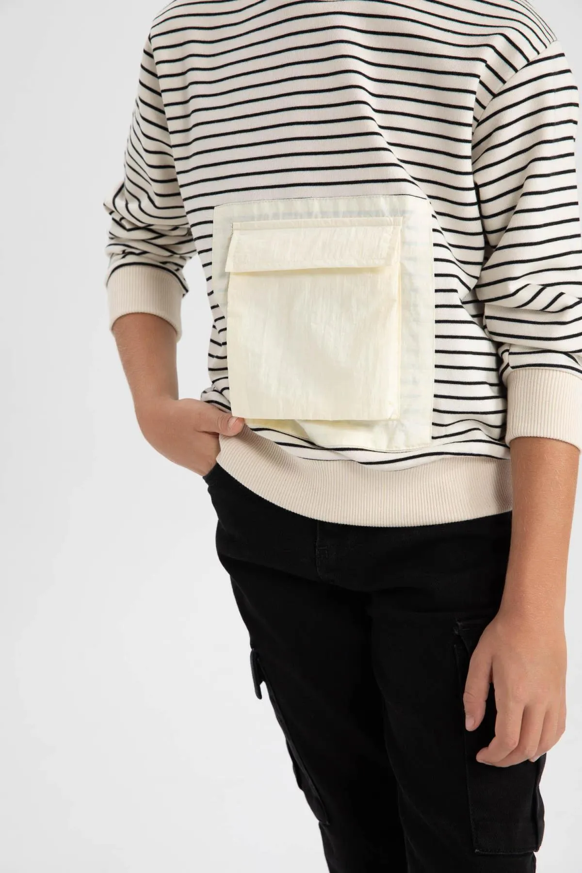 DeFacto  Gestreiftes Rundhals-Sweatshirt für Jungen