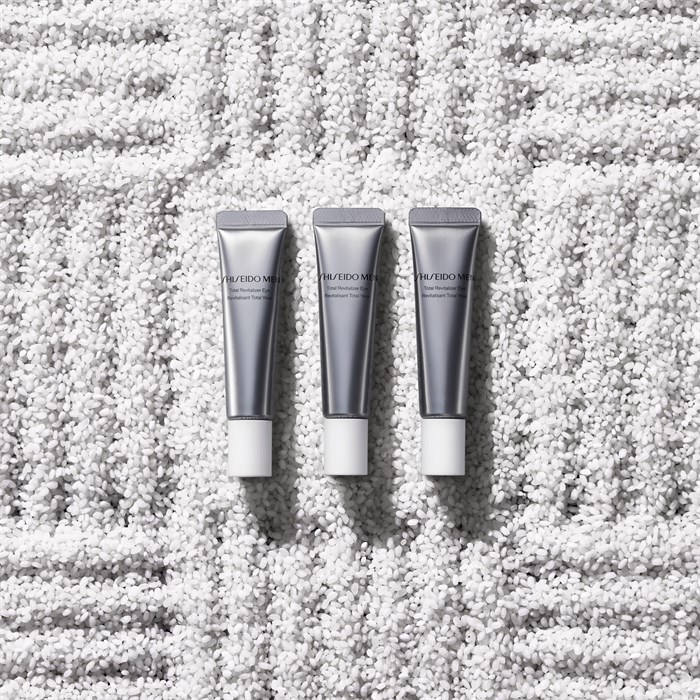 Total Revitalizer Eye