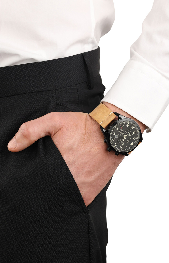Herrenuhr in Schwarz