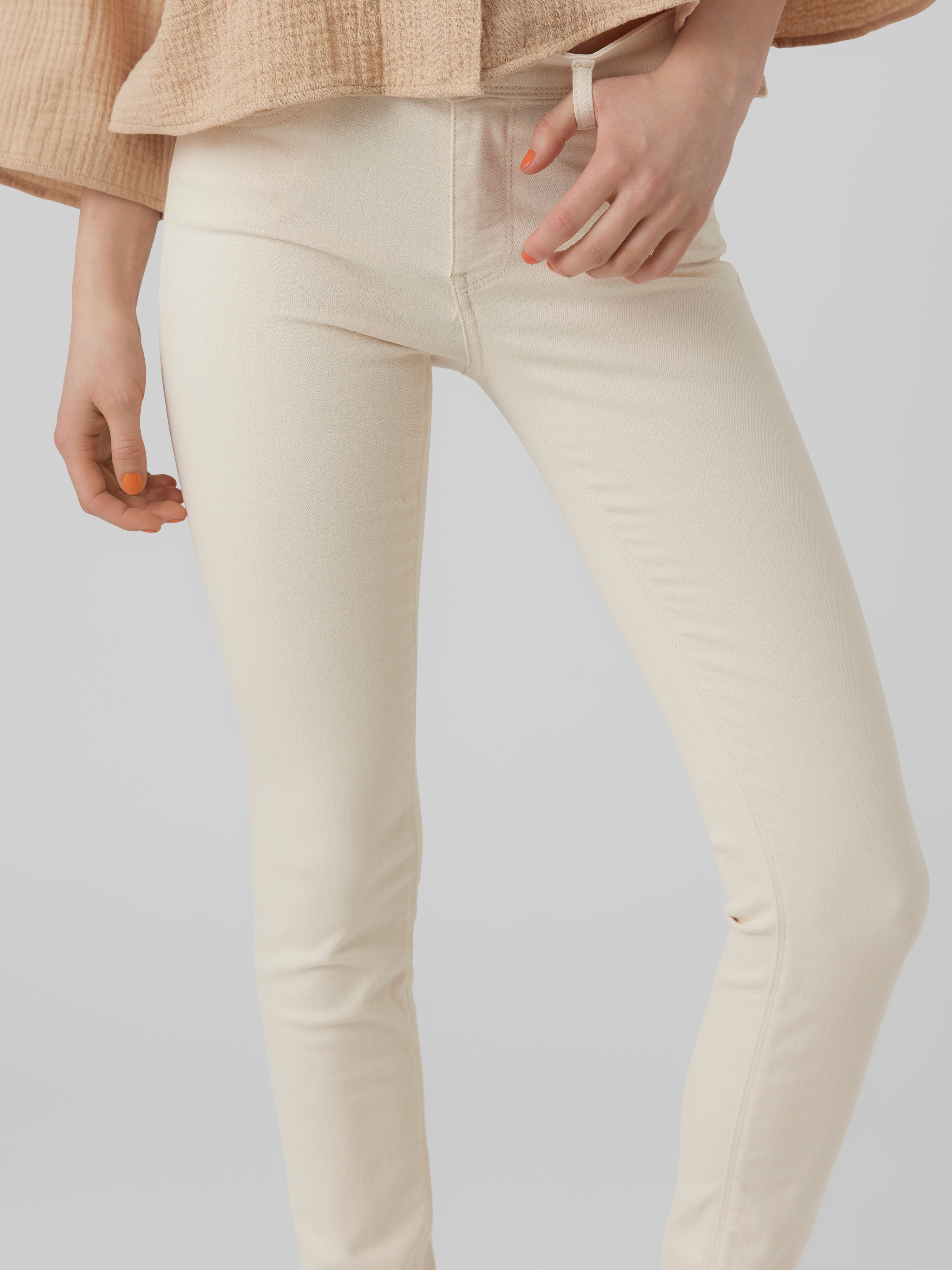 VMLUX Mid Rise Slim Fit Jeans