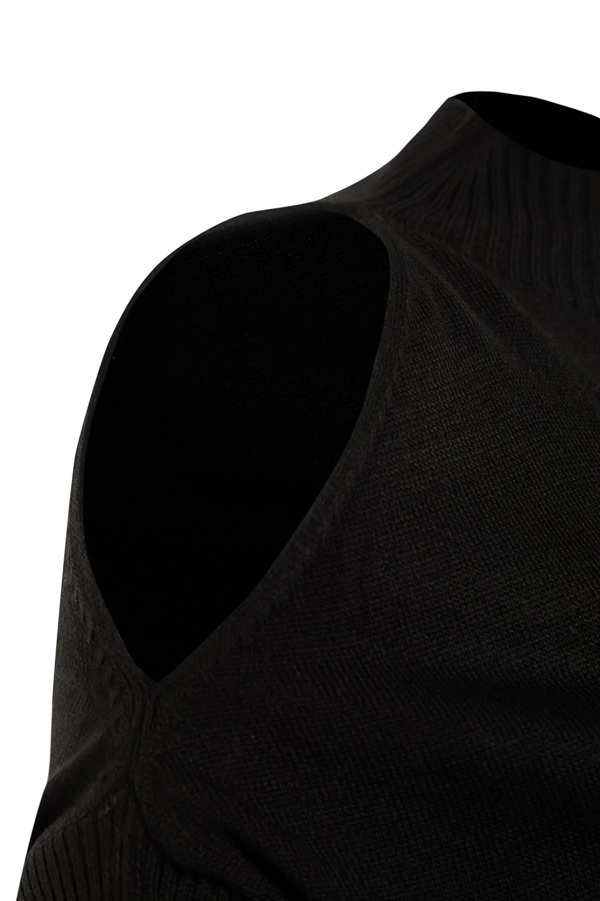 Trendyol Collection  Schwarzer Strickpullover mit Fenster/Cut-Out TWOAW20FV0064