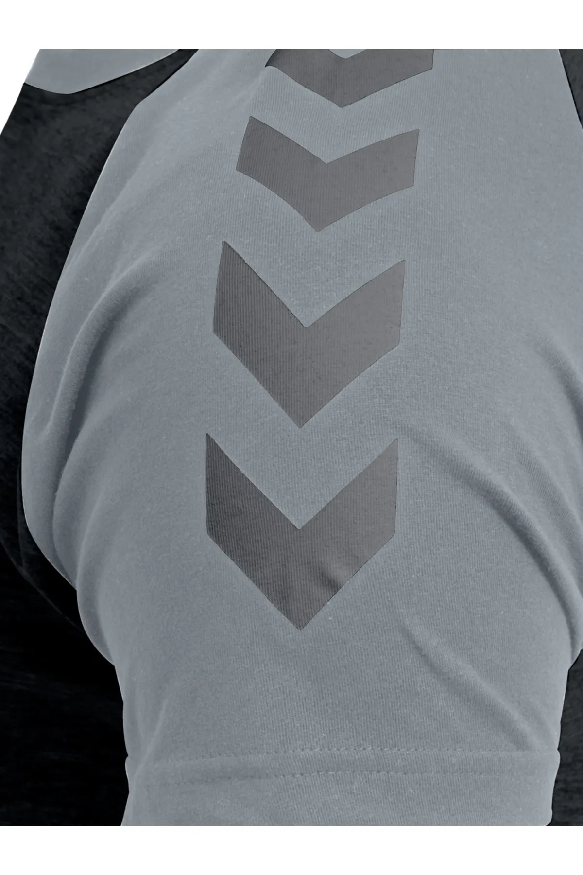 hummel  hmlLEGACY BLOCKED T-SHIRT