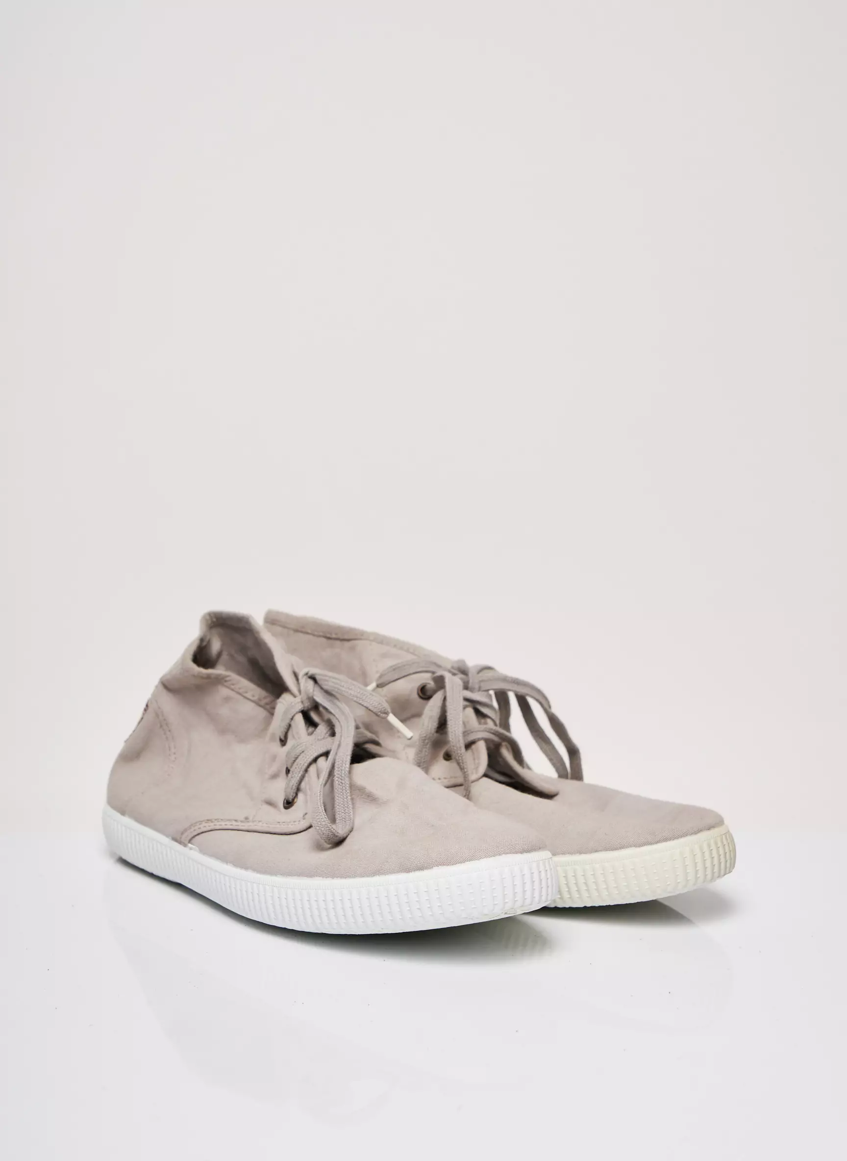 Victoria Baskets Homme couleur gris