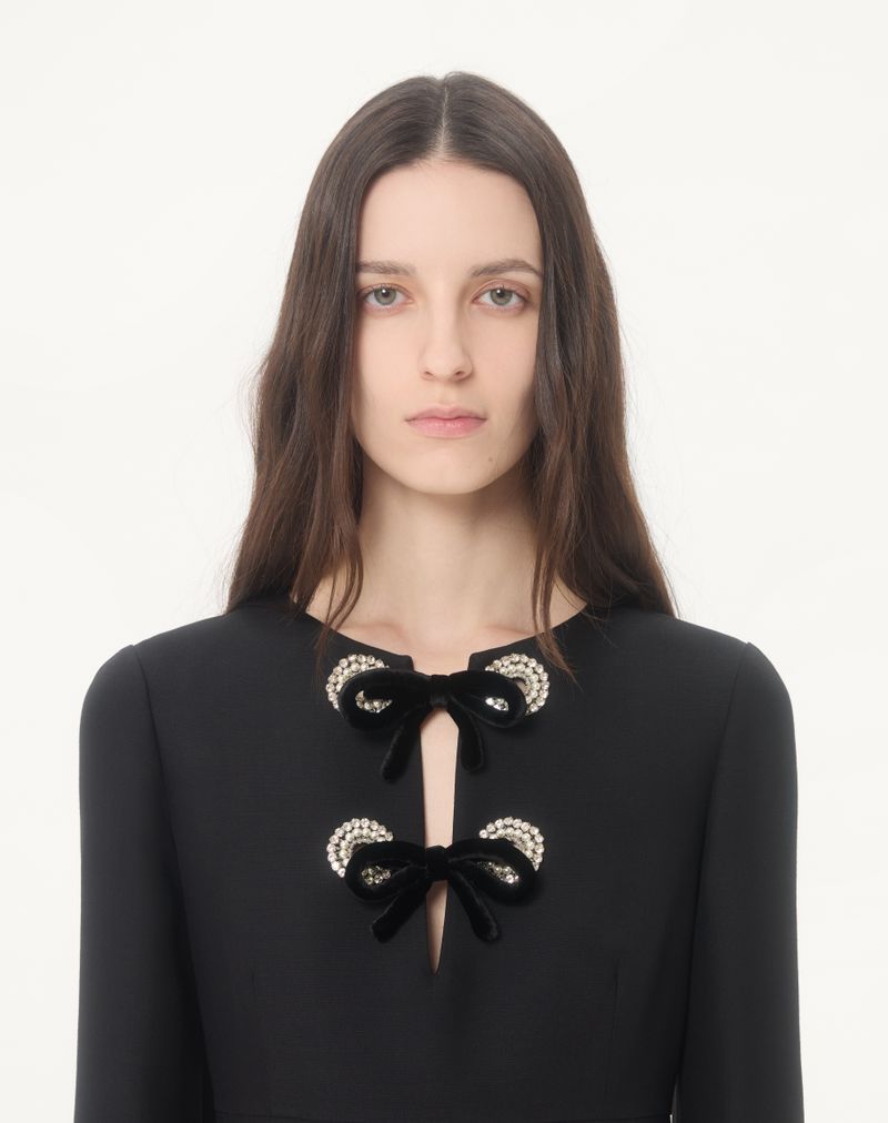 Vestido midi de crepe de alta costura