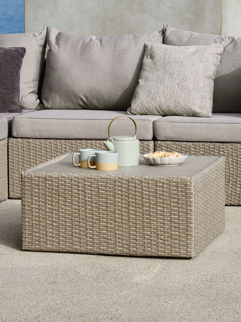 Moduł wypoczynkowy RAVNDRUP Stół RAVNDRUP W70xL70 naturalny
