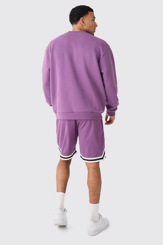 Oversize Official Sweatshirt und Basketball Mesh Shorts