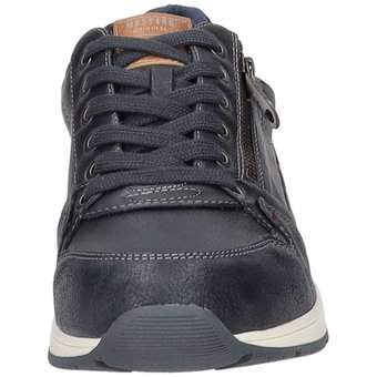 Mustang Sneaker in blau