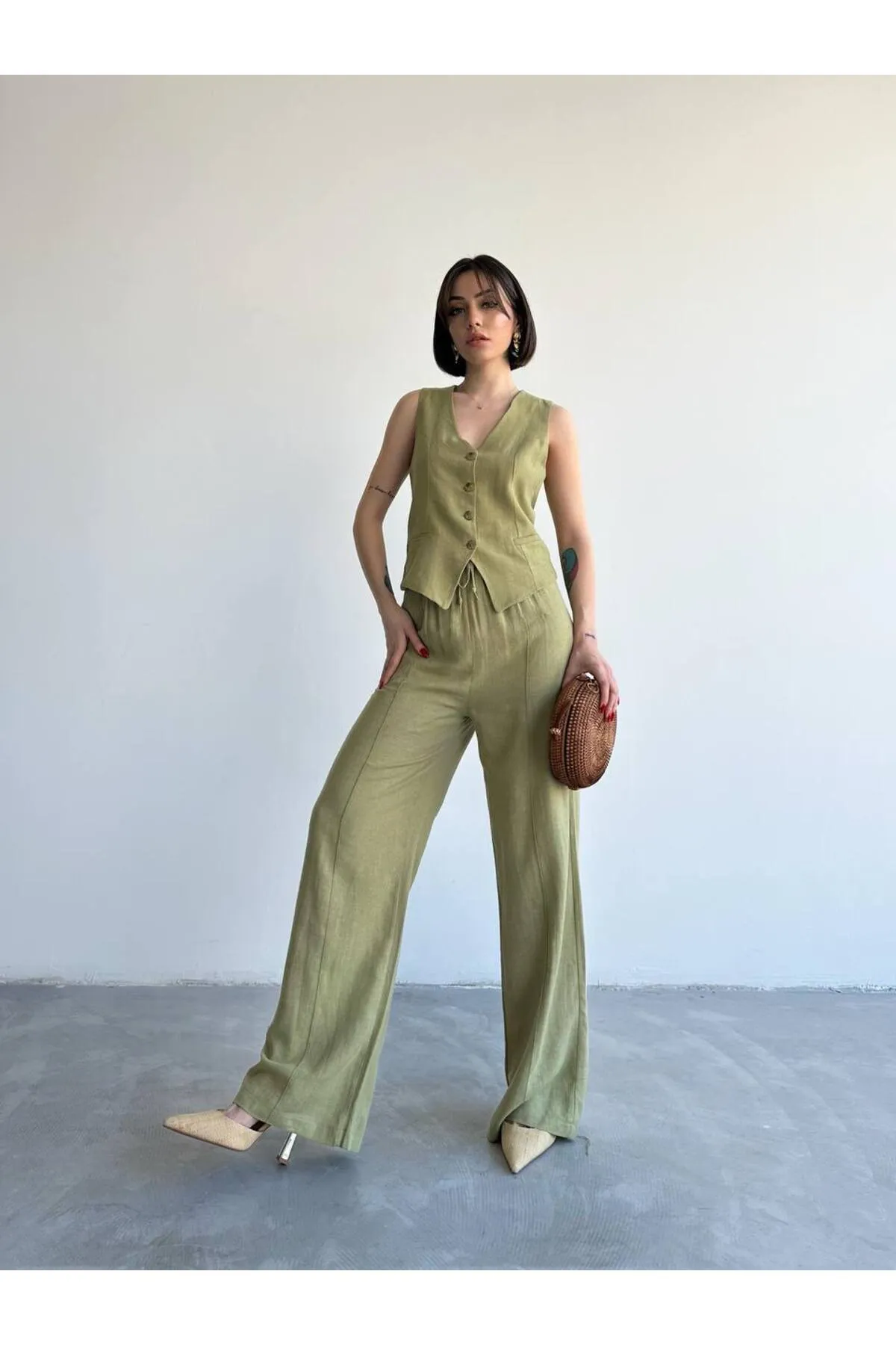 Laluvia  Khakifarbenes Lavin-Westen-Hosen-Set aus 100 % Baumwollleinen
