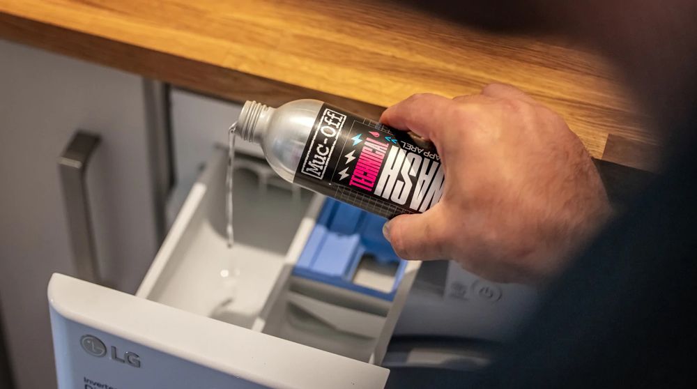 Muc-Off Technical Wash For Apparel 300ml Waschmittel kaufen | Bike-Discount