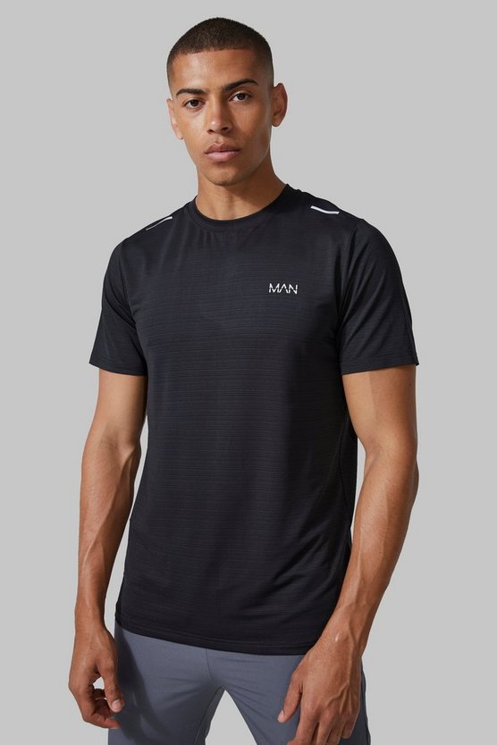 Man Active Lightweight Performance T-Shirt