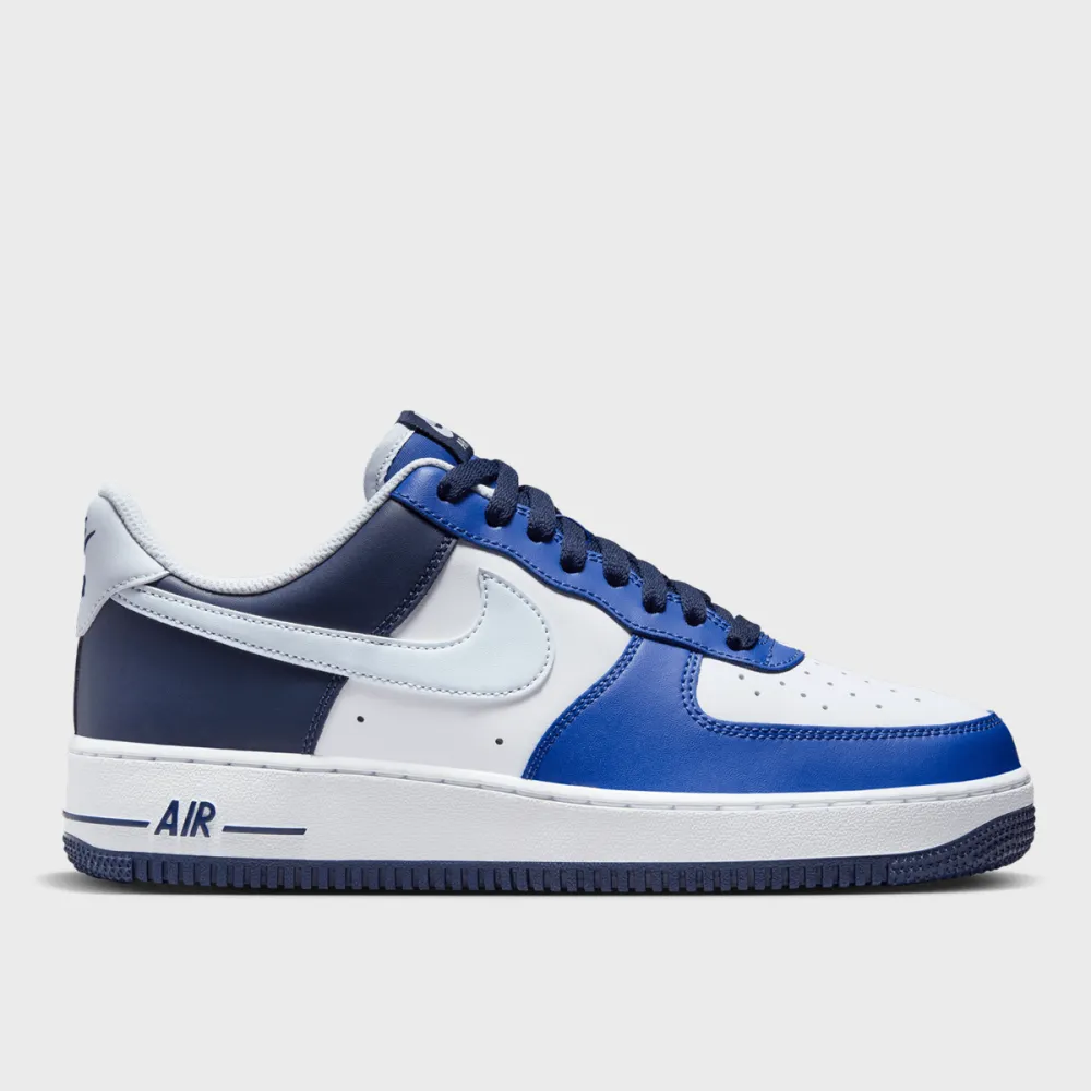 Nike Air Force 1 07 LV8 FQ8825 / weiss