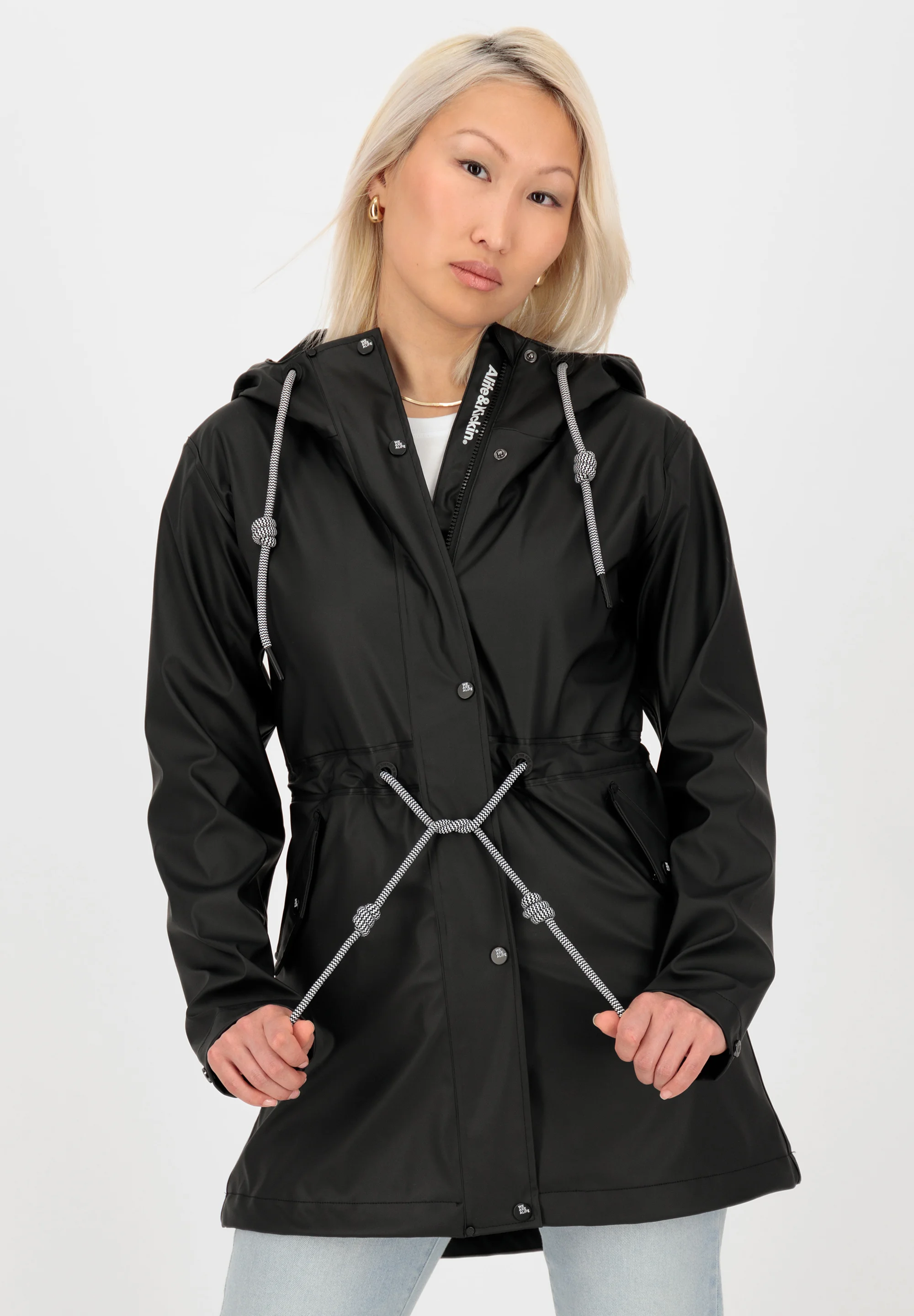 Parka alife & kickin