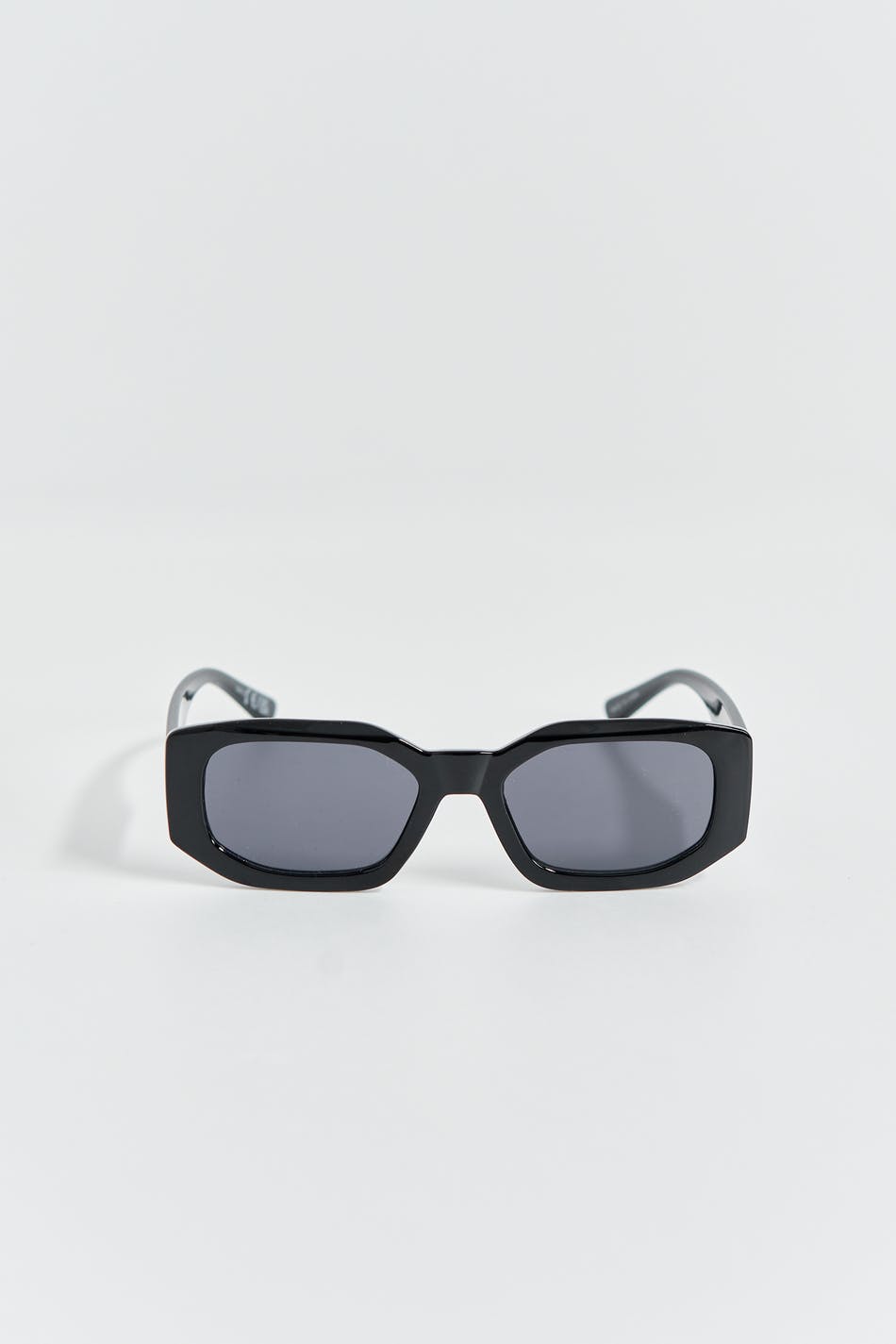 Angular sunglasses