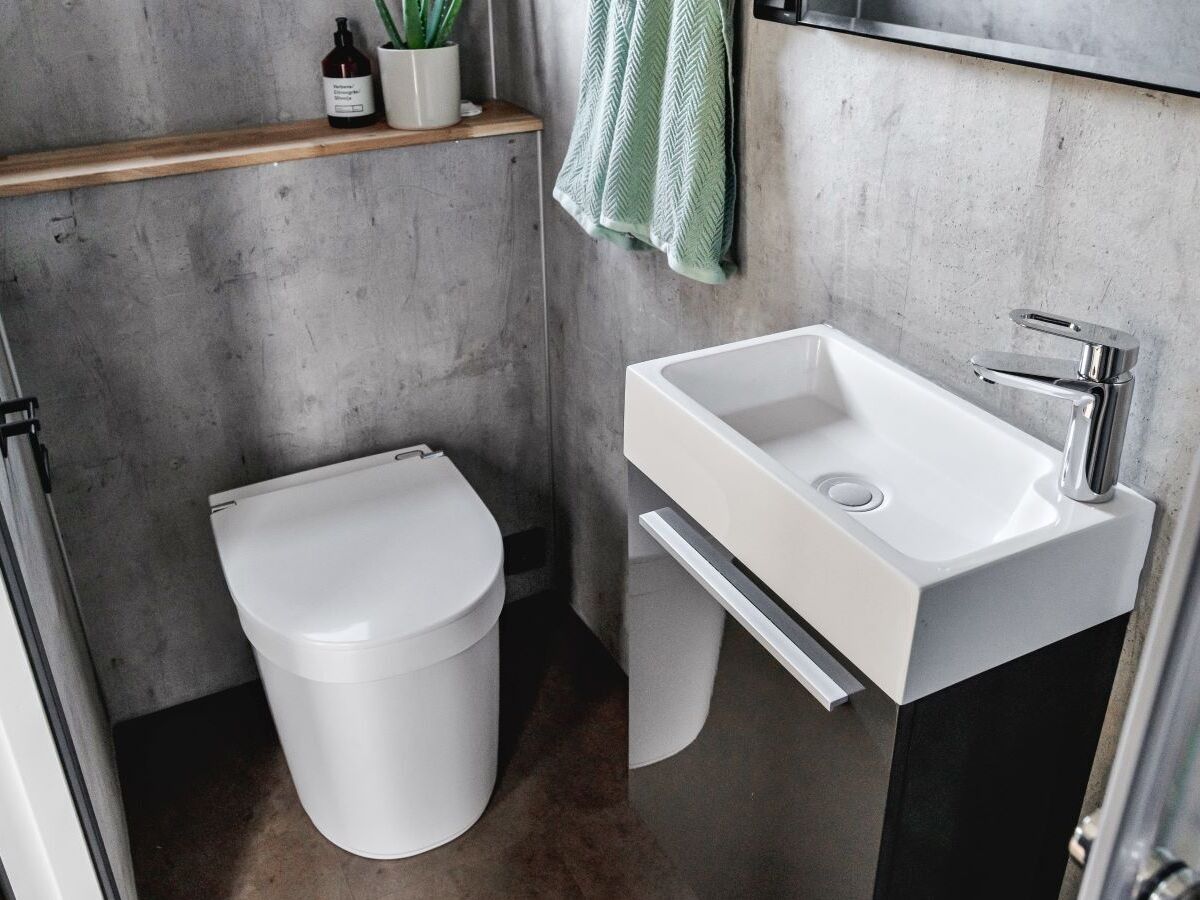 Separett Tiny Trenntoilette mit Urinschlauch