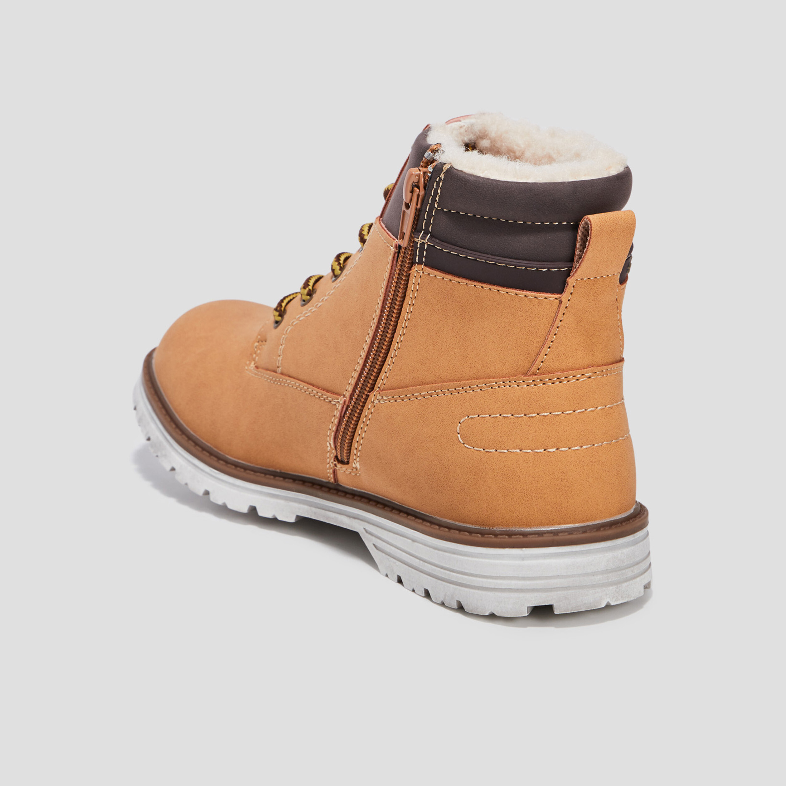 Bottines fourrées crantées camel garçon | La Halle