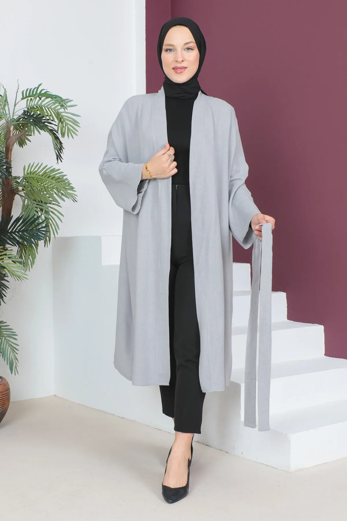 Tesettür Dünyası  Kimono mit Taillengürtel TSD230513 Grau