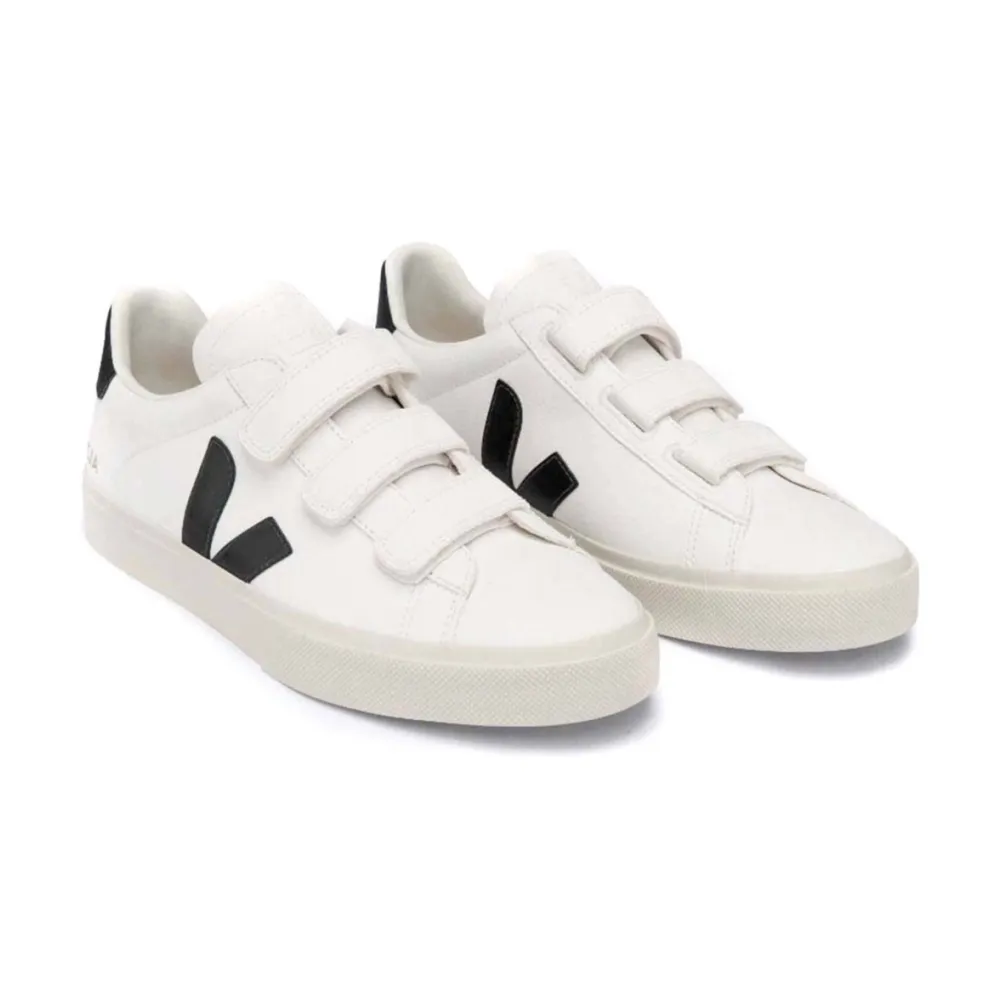 VEJA Recife Logo RC0502790B / weiss