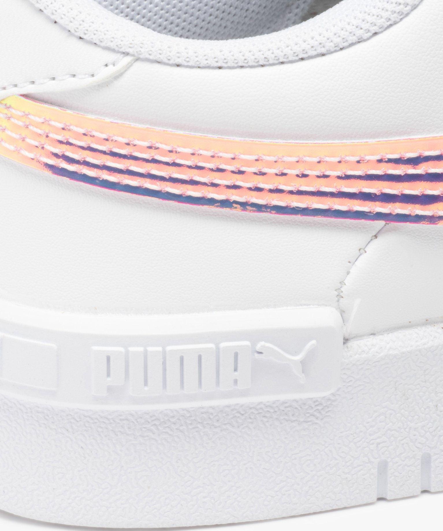 Baskets fille à détails irisés – Puma Jada blanc | GEMO