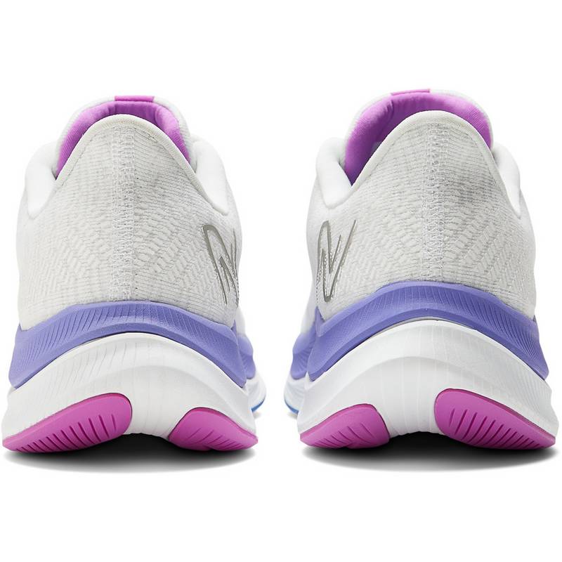 NEW BALANCE FCPR Laufschuhe Damen
