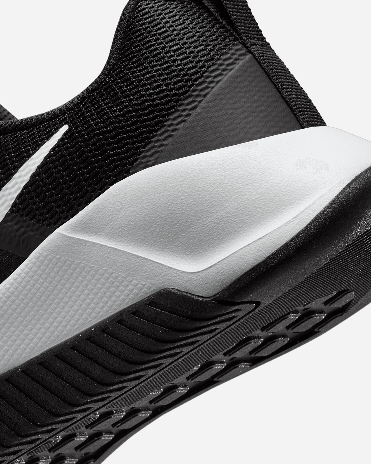 Tréningové topánky Nike Trainer 3 M FQ1831-001