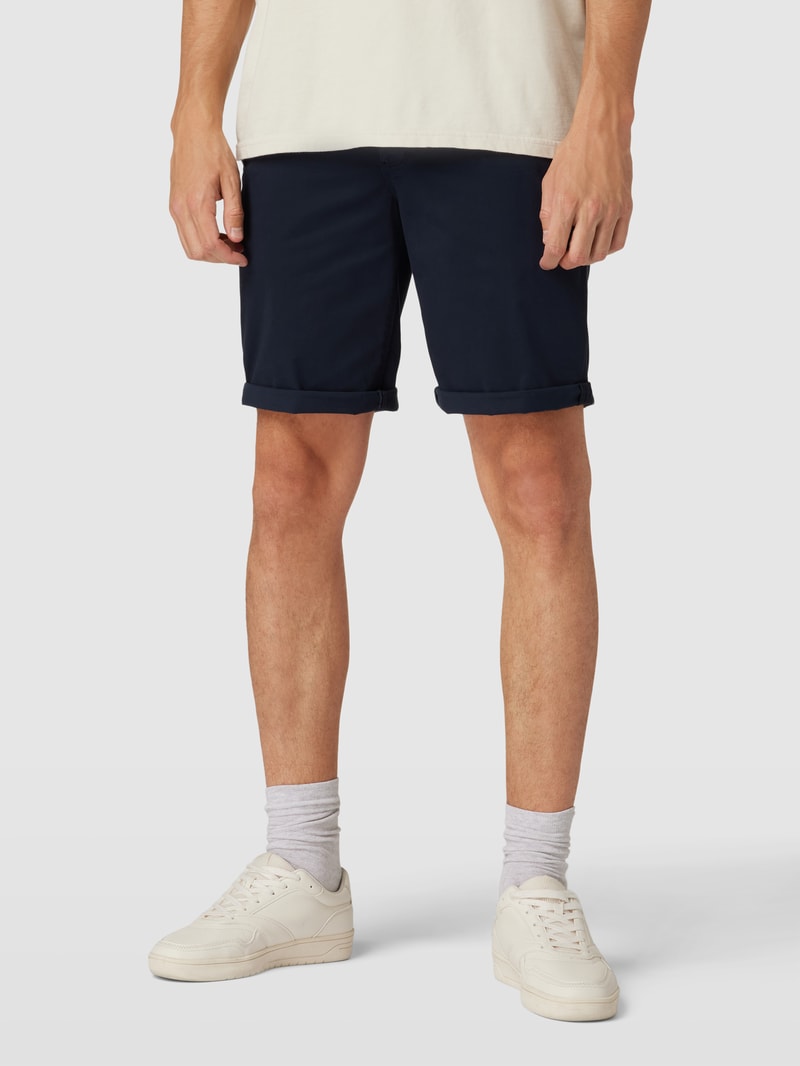 Chinoshorts inklusive Gürtel Modell 'Mike' in dunkelblau