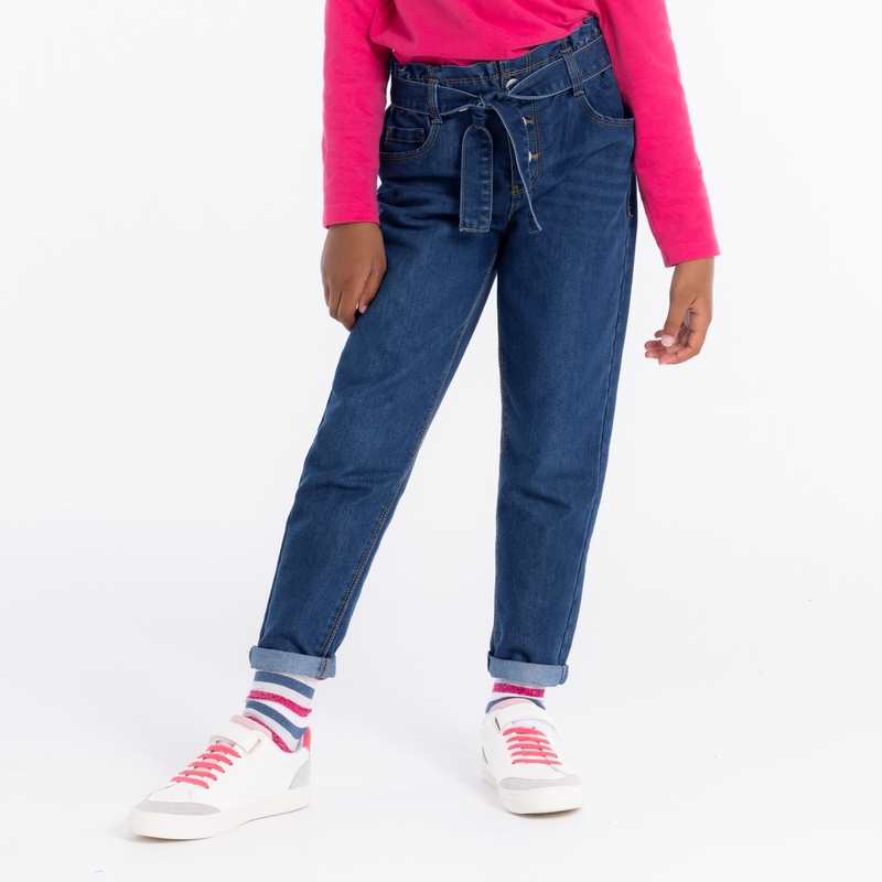 Jean mom à ceinture amovible bleu fille