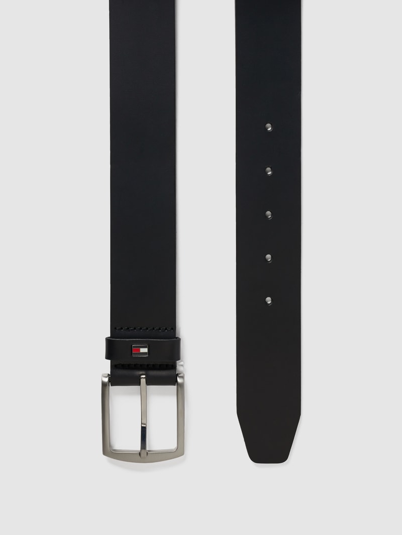 Ledergürtel mit Logo-Applikation in schwarz
