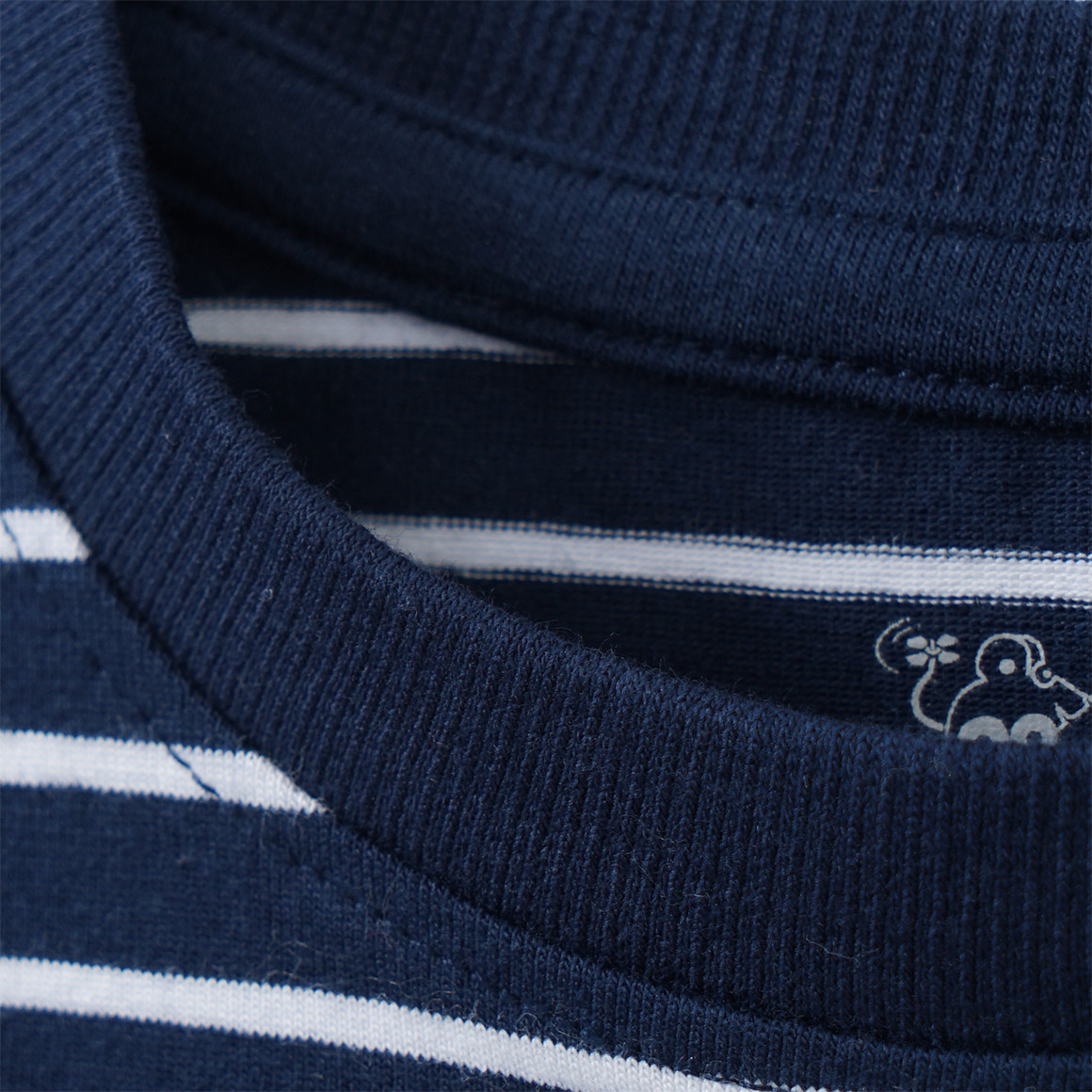 Baby Langarmshirt mit Radlader-Applikation