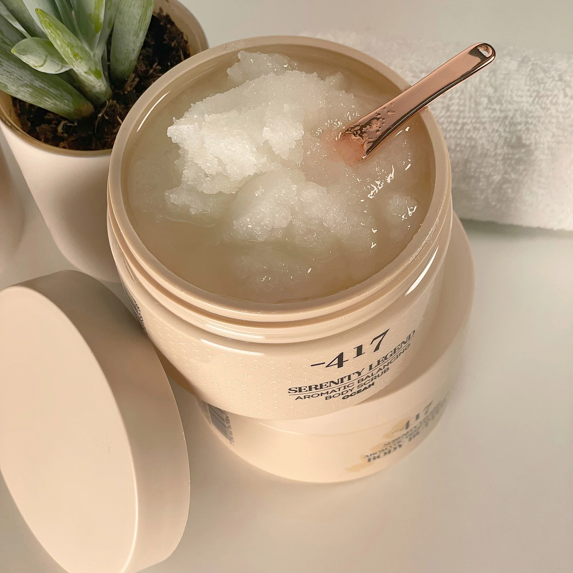 Serenity Legend Aromatic Balancing Body Scrub Matcha - Kuorinta