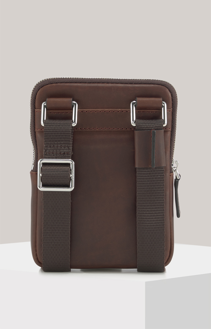 Schultertasche Loreto Rafael in Dunkelbraun