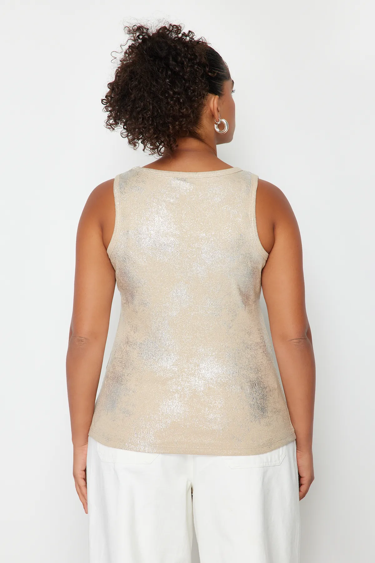 Trendyol Curve  Gestricktes Tanktop mit Nerzfoliendruck TBBSS24CV00000