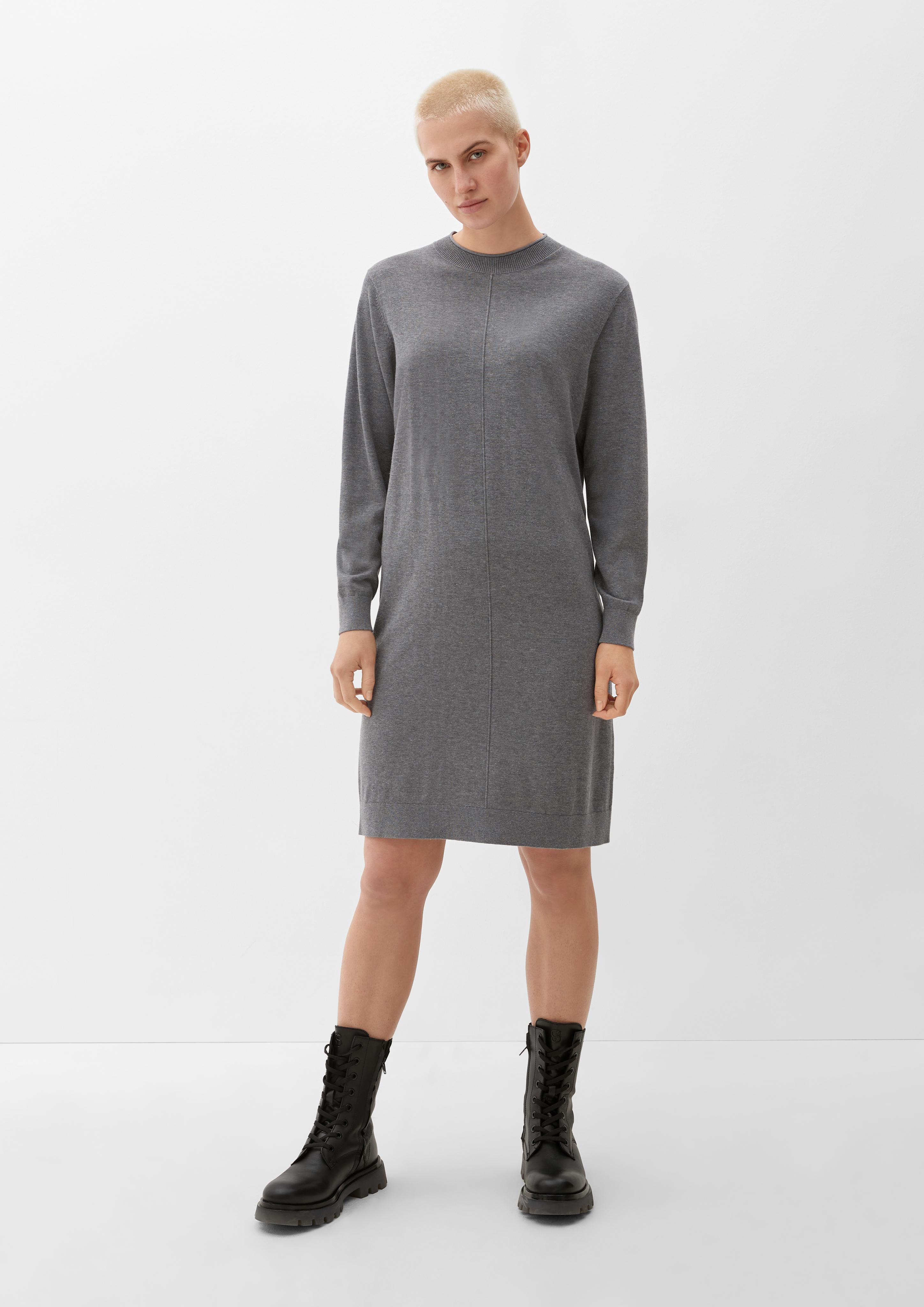 Strickkleid mit Rundhalsausschnitt  2124079-9730