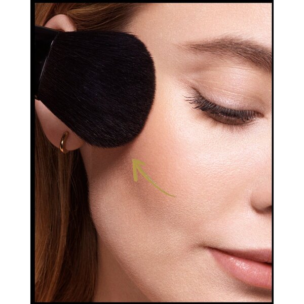 Max Factor Facefinity 002 Meleg barnaságú bronzosító 10g