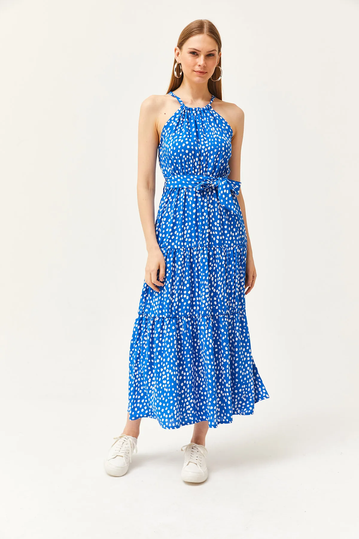 Olalook  Damen Polka Dot Saks Blau Neckholder Kleid aus gewebter Viskose mit Gürtel ELB-19001548