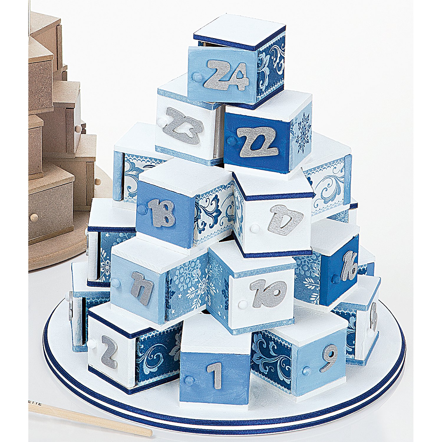 Adventskalender-Zahlen aus Holz, silber