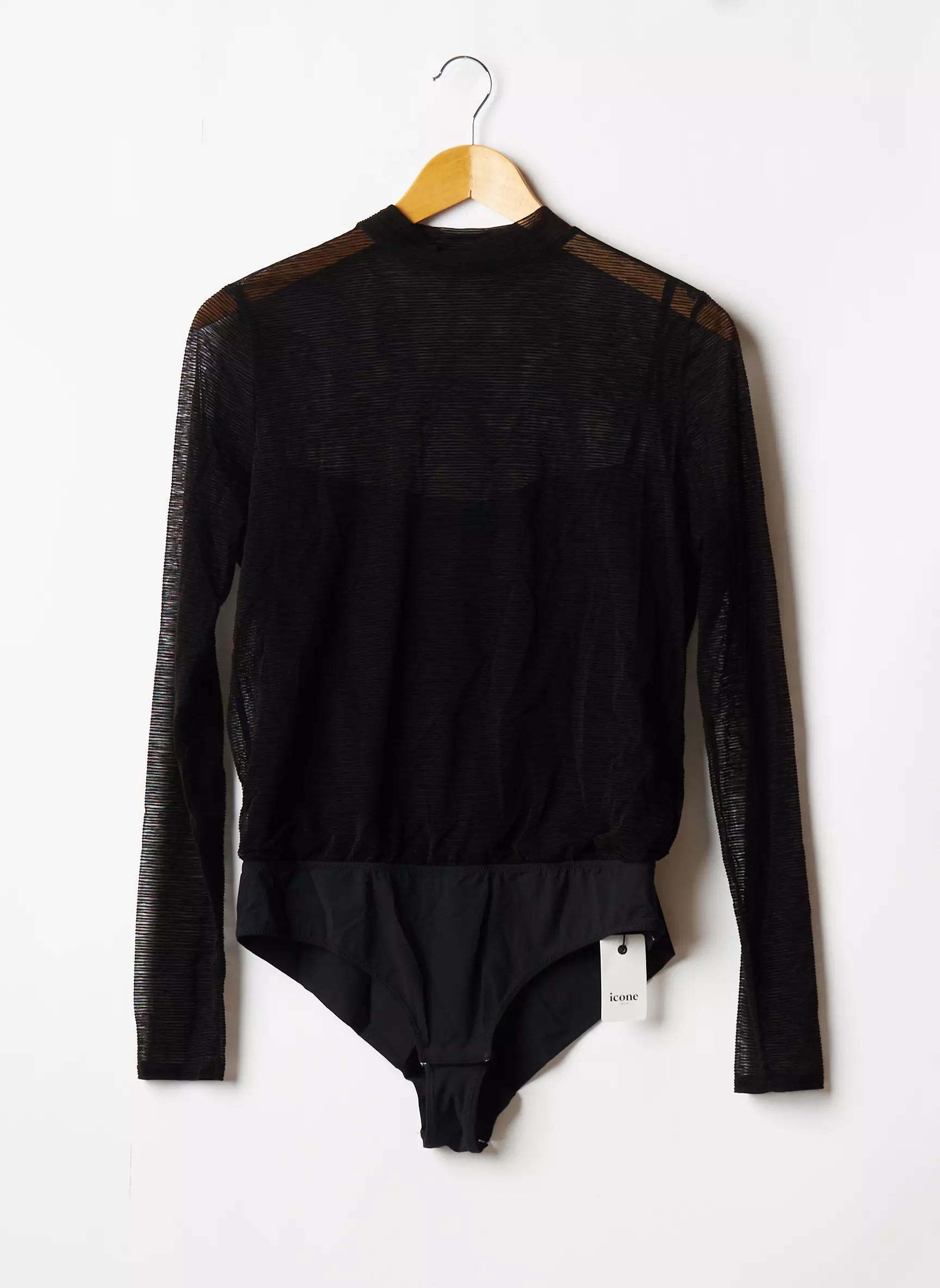 Icone Body Femme couleur noir