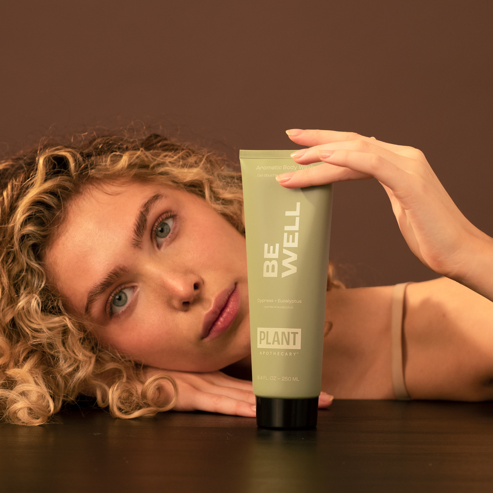 plant apothecary Be Well: Aromatic Body Wash Gel douche aromatique pour le corps