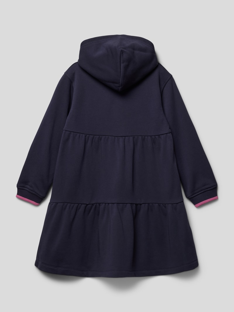 Kleid im Stufen-Look in blau