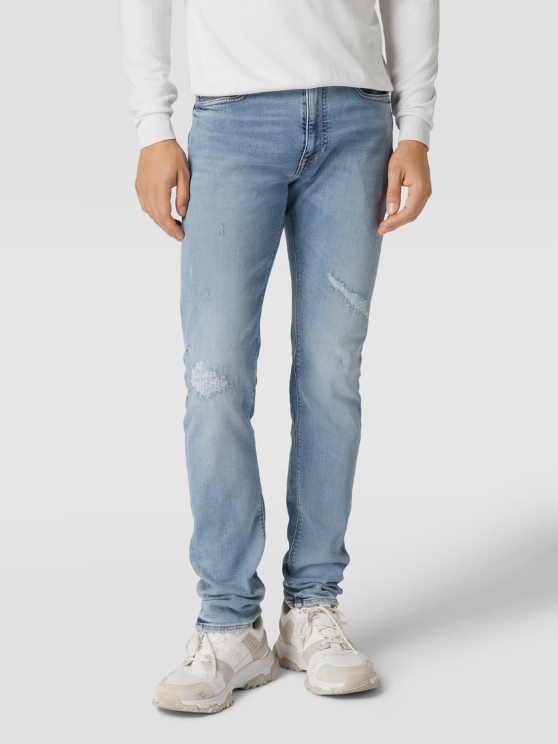 Jeans mit Label-Patch Modell 'Bleecker' in hellblau