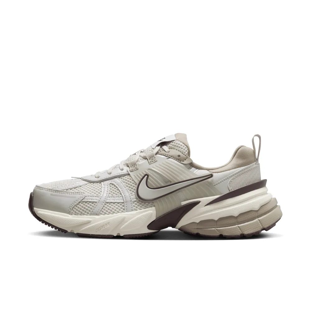 Nike V2K Run WMNS FD0736 103 / braun