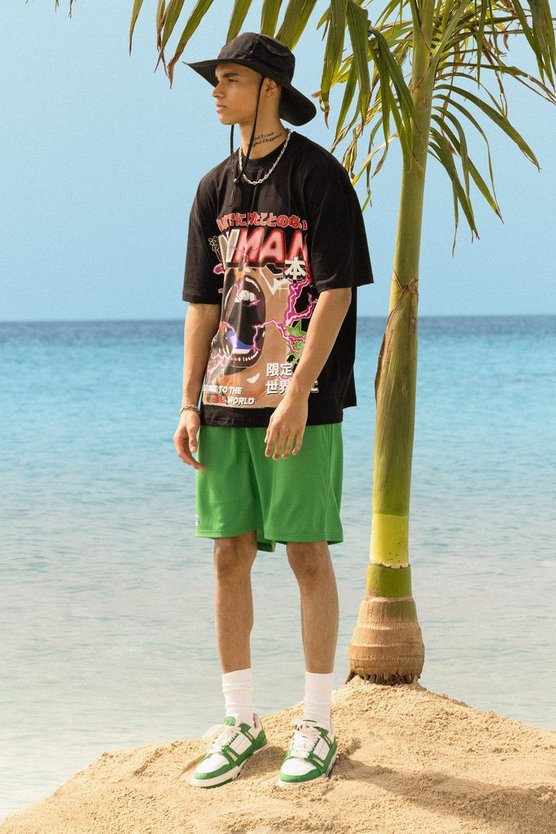 Oversize T-Shirt & Mesh-Shorts mit Print