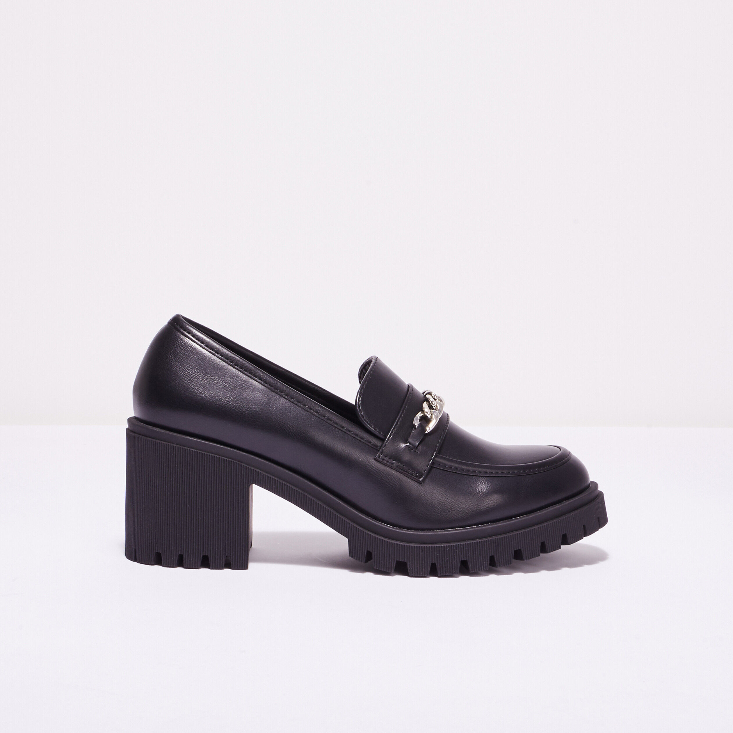 Mocassins à talons crantés noir femme | Cache Cache