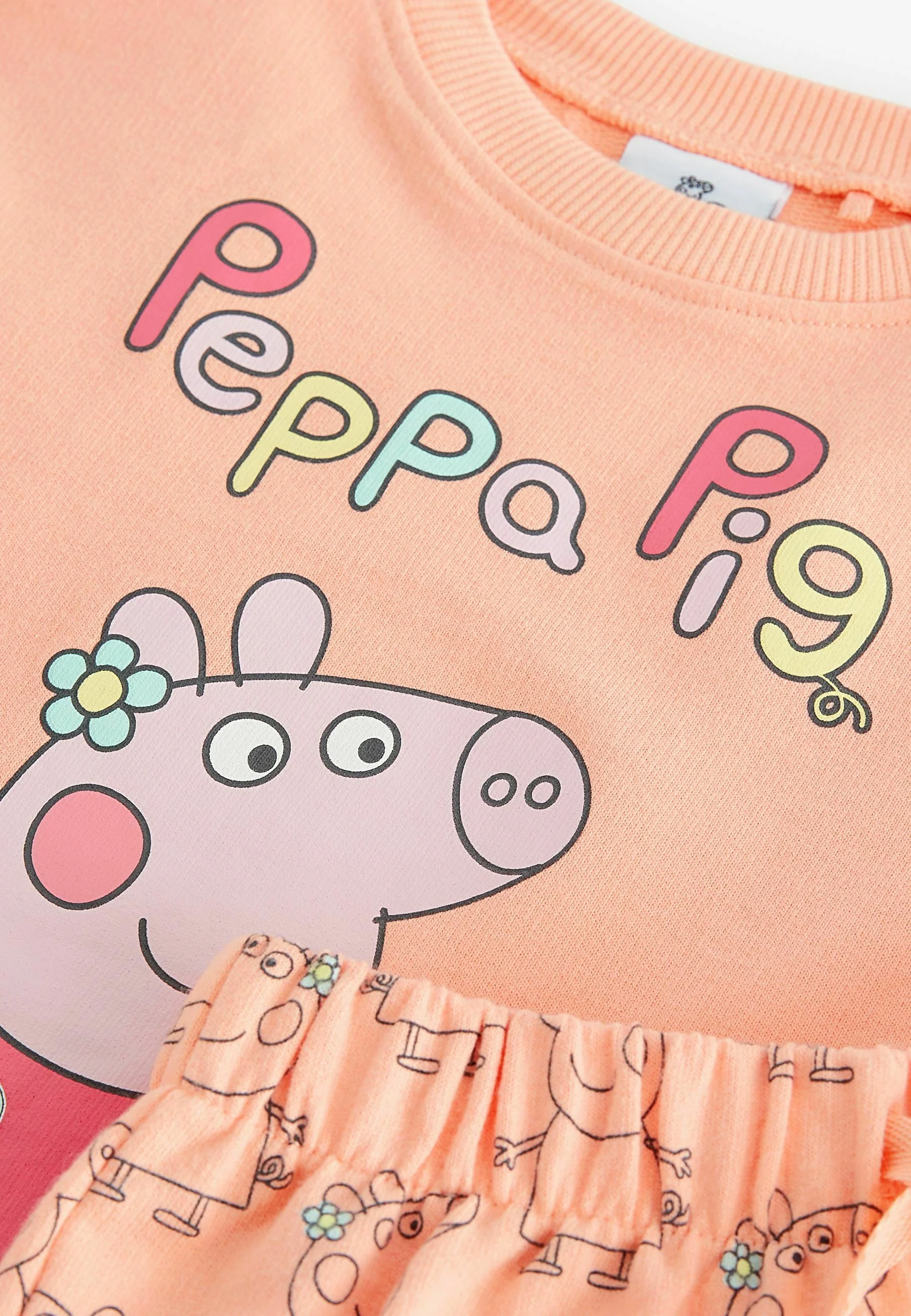 Siguiente CONJUNTO PEPPA PIG - Pantalones cortos