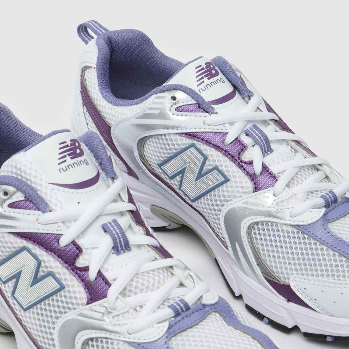New Balance 530 sportcipő fehér és lila színben