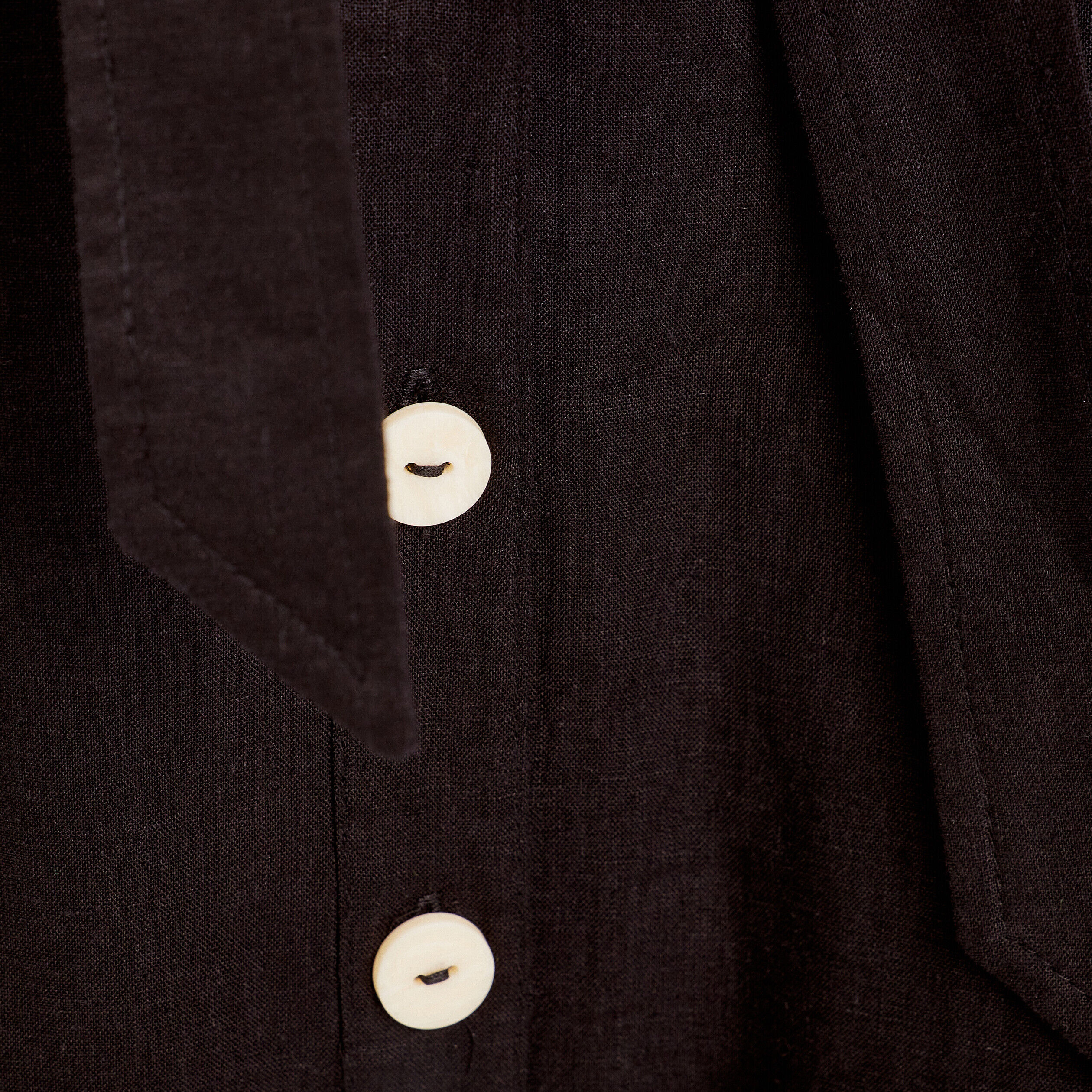 Robe boutonnée à manches courtes noir femme | Cache Cache